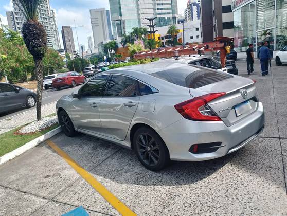 HONDA CIVIC 1.5 16V TURBO GASOLINA TOURING 4P CVT